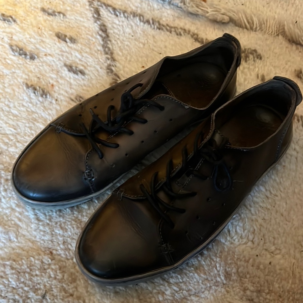 Rogue Brown Leather Shoes